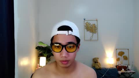 Snapshot of urguy_habibi chatting on 01/10/26, 06:37 Bib online show from 01/10/26, 06:37