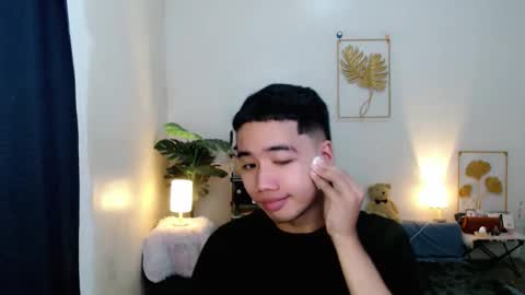 Snapshot of urguy_habibi chatting on 01/12/26, 05:56 Bib online show from 01/12/26, 05:56