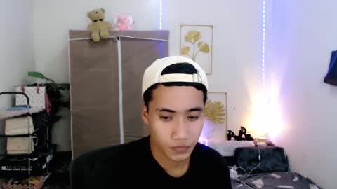 Snapshot of urguy_habibi chatting on 02/03/26, 08:03 Bib online show from 02/03/26, 08:03