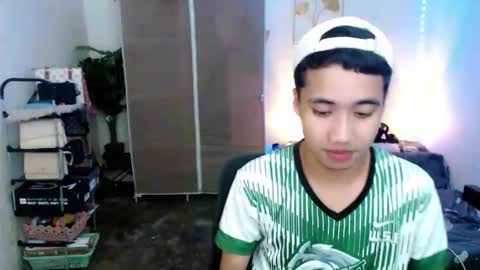 Snapshot of urguy_habibi chatting on 02/05/26, 10:47 Bib online show from 02/05/26, 10:47