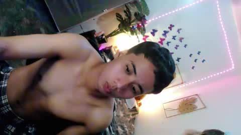 Snapshot of urguy_habibi chatting on 02/19/26, 06:31 Bib online show from 02/19/26, 06:31