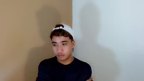 Snapshot of urguy_habibi chatting on 04/01/26, 02:34 Bib online show from 04/01/26, 02:34