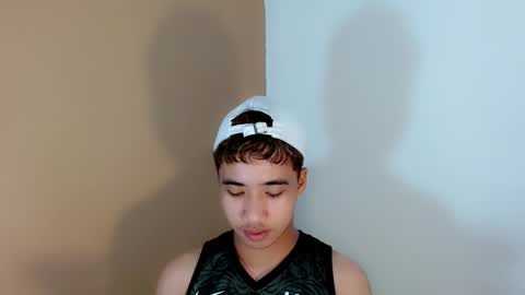 Snapshot of urguy_habibi chatting on 04/09/26, 12:21 Bib online show from 04/09/26, 12:21