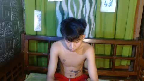 Snapshot of urguy_xian chatting on 01/16/25, 04:38 xian online show from 01/16/25, 04:38