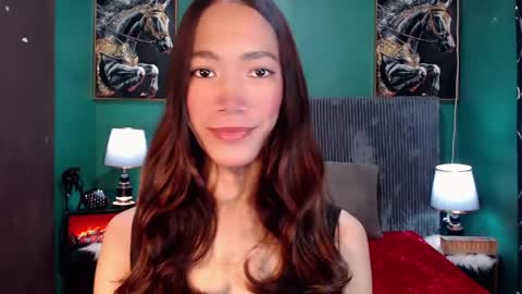 Snapshot of urhot_athena chatting on 04/29/26, 10:52 urhot_athena online show from 04/29/26, 10:52