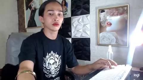 Kendall online show from 09/21/25, 09:49