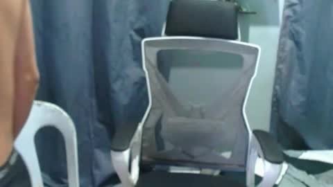 simeon ulok online show from 03/23/26, 07:51