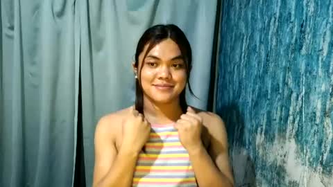 urhottie_bella online show from 07/07/26, 06:47