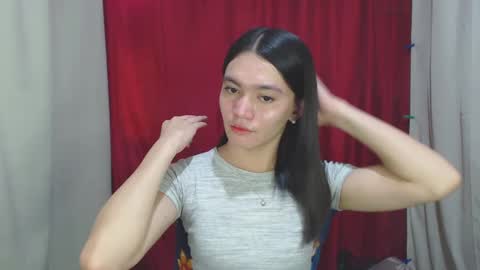 Snapshot of urhottiest_katey chatting on 12/21/24, 06:52 Katey online show from 12/21/24, 06:52