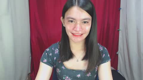 Snapshot of urhottiest_katey chatting on 01/02/25, 06:23 Katey online show from 01/02/25, 06:23