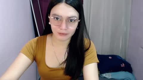 Snapshot of urhottiest_katey chatting on 06/25/26, 05:12 Katey online show from 06/25/26, 05:12