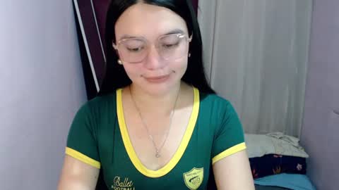 Snapshot of urhottiest_katey chatting on 07/07/26, 06:47 Katey online show from 07/07/26, 06:47