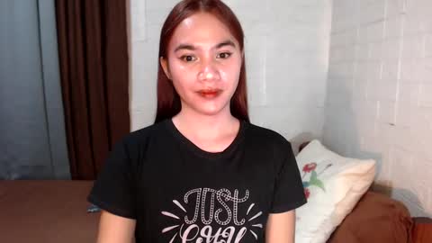 Snapshot of urhottylicious_cum chatting on 02/14/25, 09:43 urhottylicious_cum online show from 02/14/25, 09:43