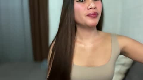 urhottylicious_cum online show from 03/19/26, 10:30