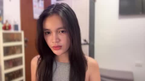 Amira online show from 02/28/26, 06:03