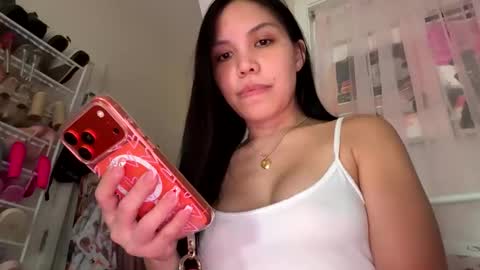 urlittlefilipina online show from 11/19/25, 08:31