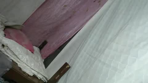 Snapshot of urlovely_ariana chatting on 04/03/26, 01:58 Ariana online show from 04/03/26, 01:58