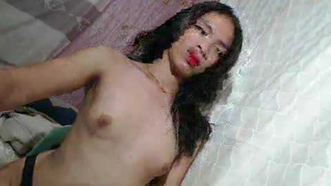 Snapshot of urlovely_ariana chatting on 04/07/26, 05:52 Ariana online show from 04/07/26, 05:52