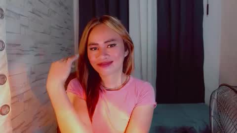 urlovely_che online show from 01/15/26, 05:05