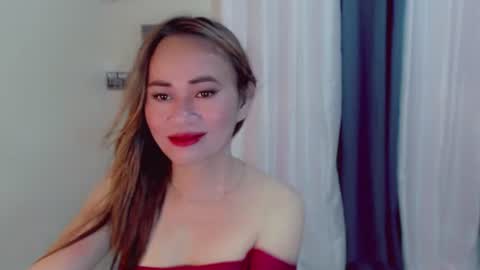 Snapshot of urlovely_che chatting on 05/07/26, 12:05 urlovely_che online show from 05/07/26, 12:05