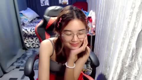 urlovelychinita online show from 01/08/25, 02:14