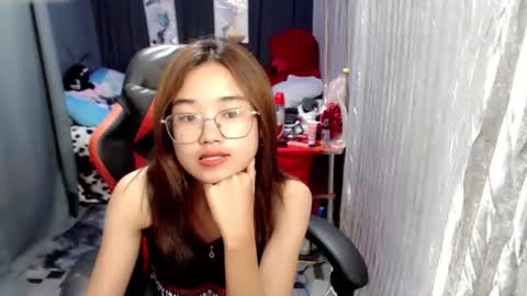 urlovelychinita online show from 01/12/25, 02:52