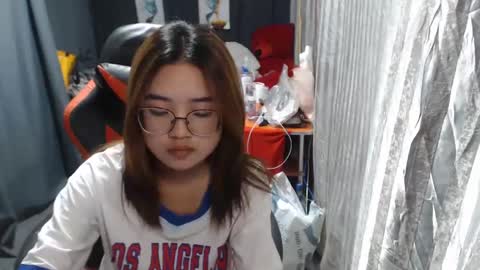 urlovelychinita online show from 03/02/25, 02:30