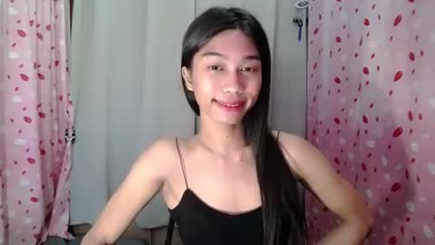 Snapshot of urloverjasmine_xx chatting on 03/29/26, 01:16 urloverjasmine_xx online show from 03/29/26, 01:16