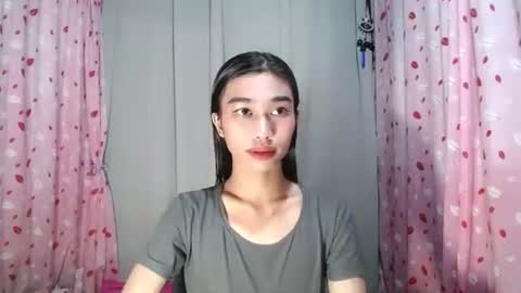 Snapshot of urloverjasmine_xx chatting on 04/18/26, 12:20 urloverjasmine_xx online show from 04/18/26, 12:20