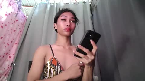 Snapshot of urloverjasmine_xx chatting on 05/06/26, 11:54 urloverjasmine_xx online show from 05/06/26, 11:54