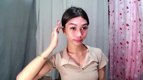 urloverjasmine_xx online show from 05/09/26, 01:55