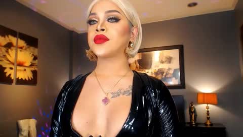 UrMajestyTyra online show from 02/20/26, 01:13