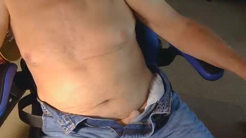 Snapshot of urmilkman chatting on 09/27/25, 01:38 urmilkman online show from 09/27/25, 01:38