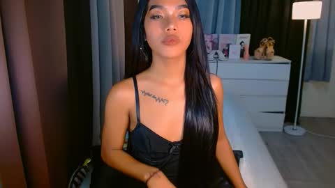 Snapshot of urmistress_sanya chatting on 03/21/26, 11:15 ur fave sanya online show from 03/21/26, 11:15
