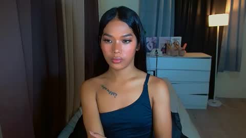 Snapshot of urmistress_sanya chatting on 03/29/26, 04:18 ur fave sanya online show from 03/29/26, 04:18