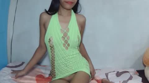It me SHELLA  online show from 02/19/26, 04:52