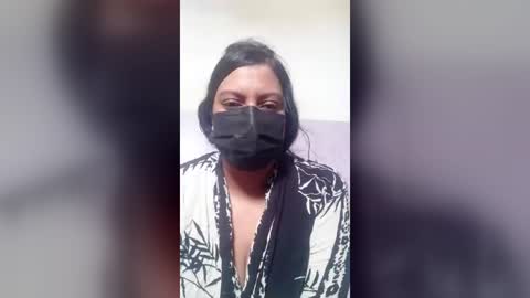 Snapshot of uroojkhan6 chatting on 07/25/26, 08:12 uroojkhan6 online show from 07/25/26, 08:12