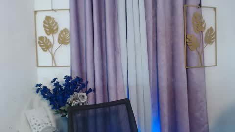 Snapshot of urpinay_sandra69 chatting on 02/14/26, 11:12 urpinay_sandra69 online show from 02/14/26, 11:12