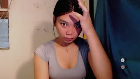Snapshot of urpinay_sandra69 chatting on 07/06/26, 03:25 urpinay_sandra69 online show from 07/06/26, 03:25