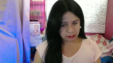 Snapshot of urpinaymistizaxxx chatting on 03/17/26, 02:05 urpinaymistizaxxx online show from 03/17/26, 02:05