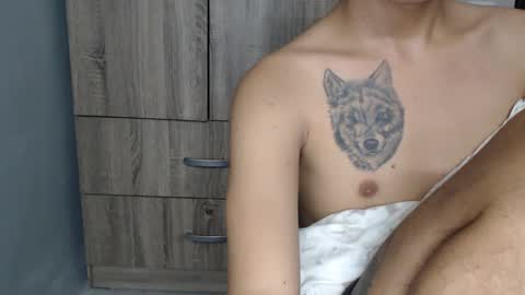 Snapshot of urpinoyasianx chatting on 01/19/25, 06:53 Mel online show from 01/19/25, 06:53