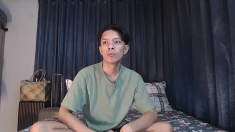 Snapshot of urpinoyasianx chatting on 01/30/25, 02:15 Mel online show from 01/30/25, 02:15