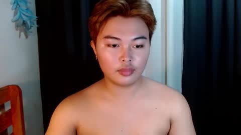 Snapshot of urpinoyjohnx chatting on 09/13/25, 02:28 urpinoyjohnx online show from 09/13/25, 02:28