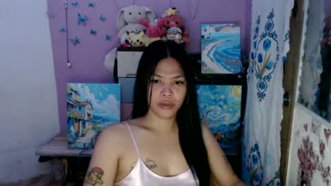 Snapshot of urpreciouspinayxxx chatting on 08/03/26, 02:00 hi im kim online show from 08/03/26, 02:00