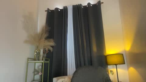 urpretty_girl online show from 02/06/26, 06:07