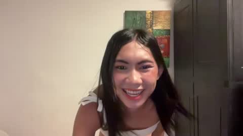 Snapshot of urpretty_mistake chatting on 06/18/26, 03:27 urpretty_mistake online show from 06/18/26, 03:27