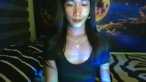 Snapshot of urprincessamara69 chatting on 01/20/25, 01:21 Amara online show from 01/20/25, 01:21