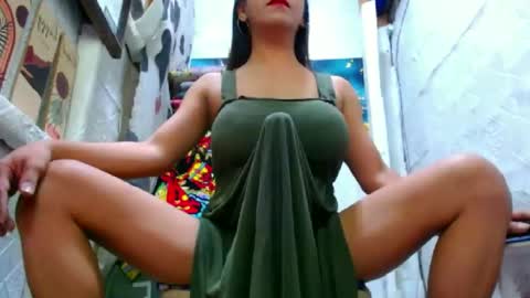 Snapshot of urprincessofselfsuck chatting on 03/17/26, 10:07 urprincessofselfsuck online show from 03/17/26, 10:07