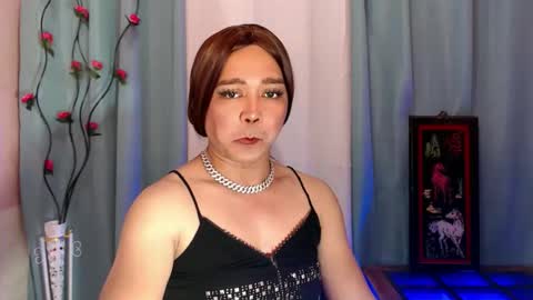 Snapshot of urqueen_cassandra chatting on 10/23/25, 07:45 BEA online show from 10/23/25, 07:45