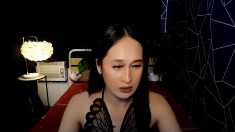 Snapshot of urqueenofhumiliation chatting on 04/01/26, 12:17 urqueenofhumiliation online show from 04/01/26, 12:17